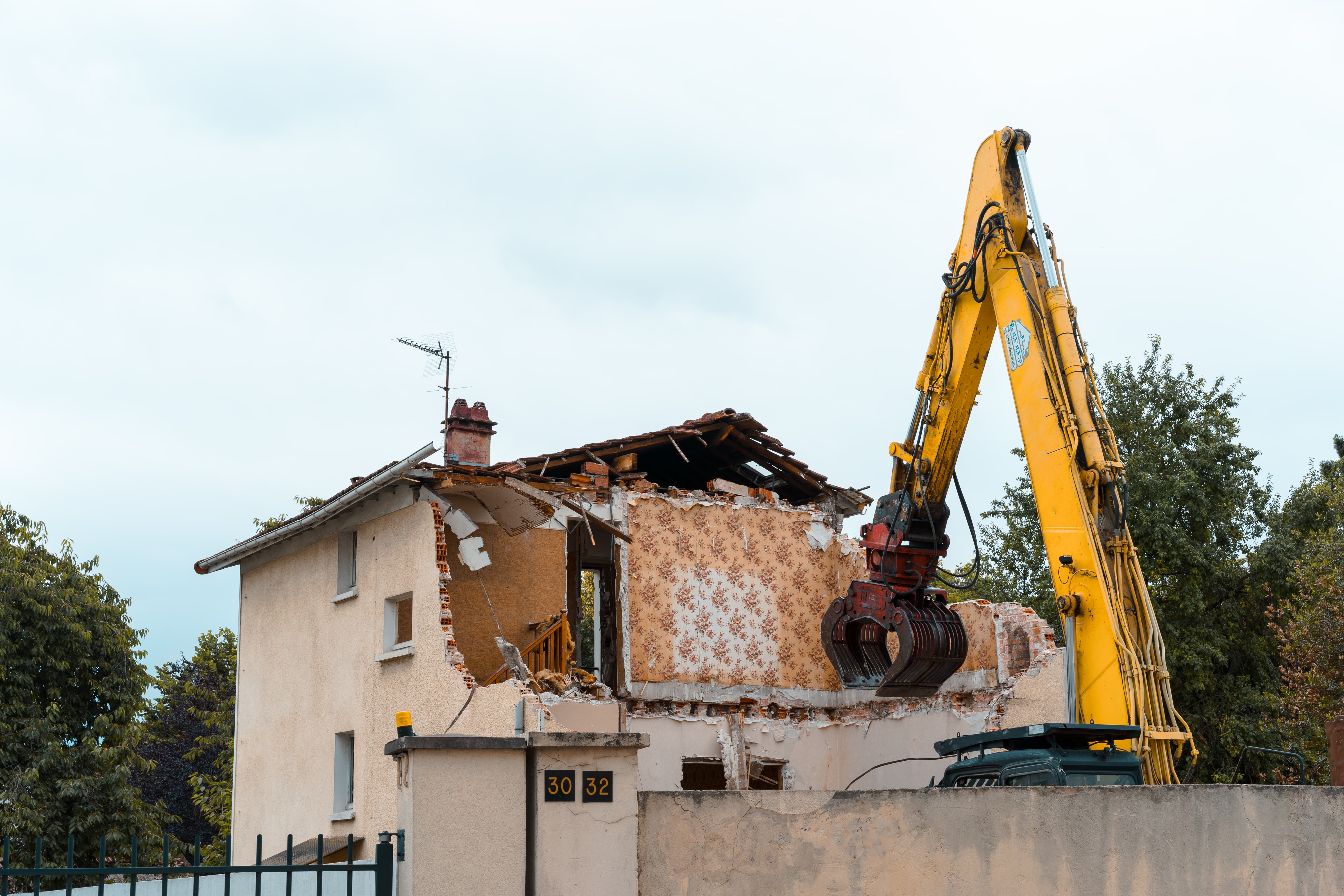 Demolition & Pressure Washing